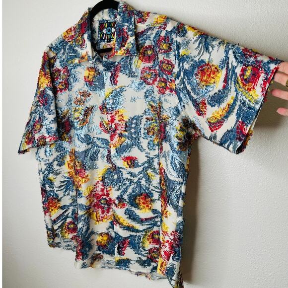 Libertine Other - Libertine Cream Red Blue Gold Metallic Embroidered Button  Short Sleeve Shirt L